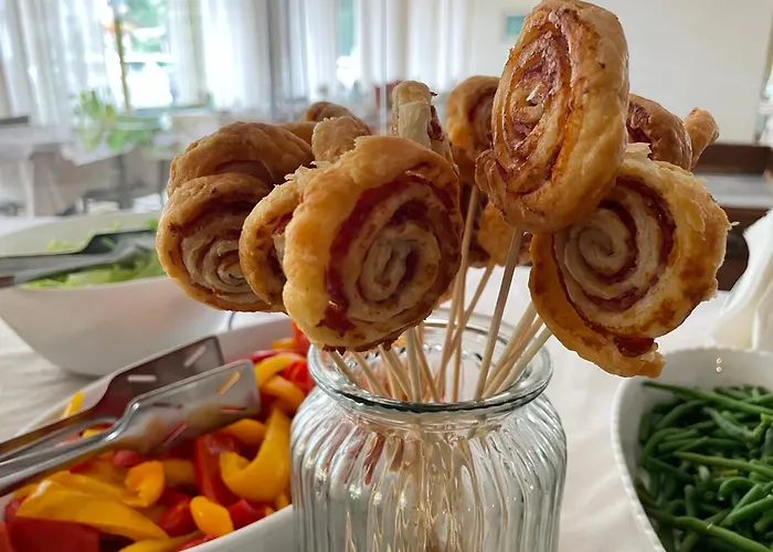 Aurora فندق ايراكليا ماري