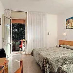 Aurora Hotel