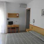 Aurora Hotel 3*
