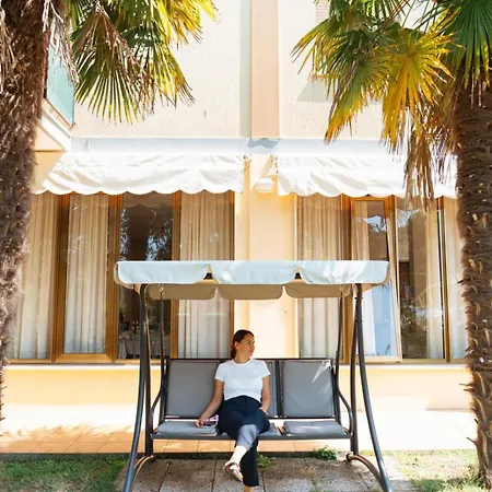 Hotel Aurora 3*