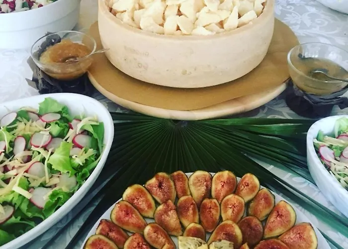 Отель Aurora Эраклея-Маре